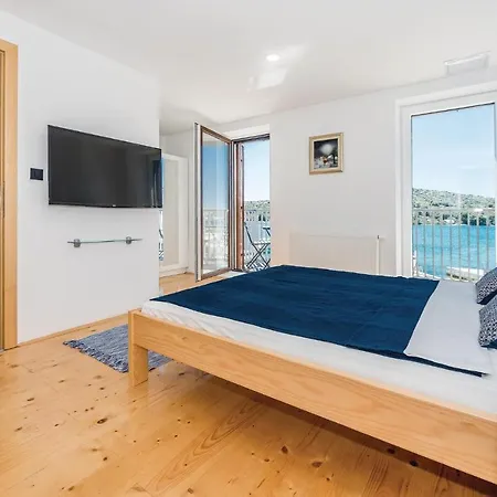 Cozy Home In Kaprije With Sauna Holiday home *