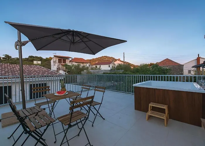 Holiday home Cozy Home In Kaprije With Sauna