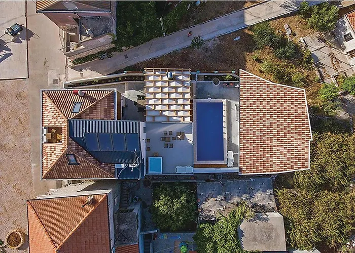 Vakantiehuis Cozy In With Sauna